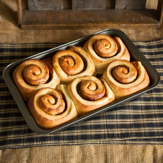 Organic Bake-Off Cinnamon Buns